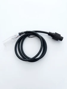 Złączka 1m do łączenia lampek z wężem LED IP44 220V AC czarny