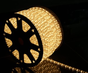 Wąż LED zewnętrzny barwa CIEPŁA 50metrów cięcie co 1mb 230V 36 diod/m - VALUE